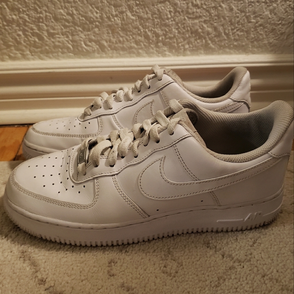 White Nike Sneakers